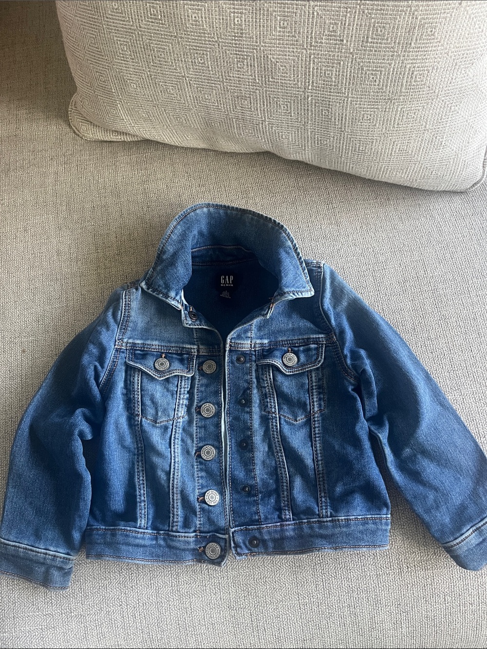 Size 4 Gap denim jacket